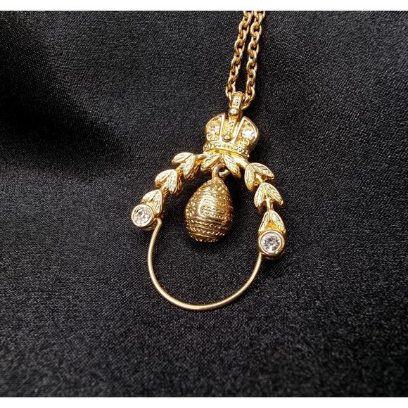 Vintage 1990s Joan Rivers Signed Gold-Tone Necklace With Crown Bee & Honeycomb P - Picture 1 of 5